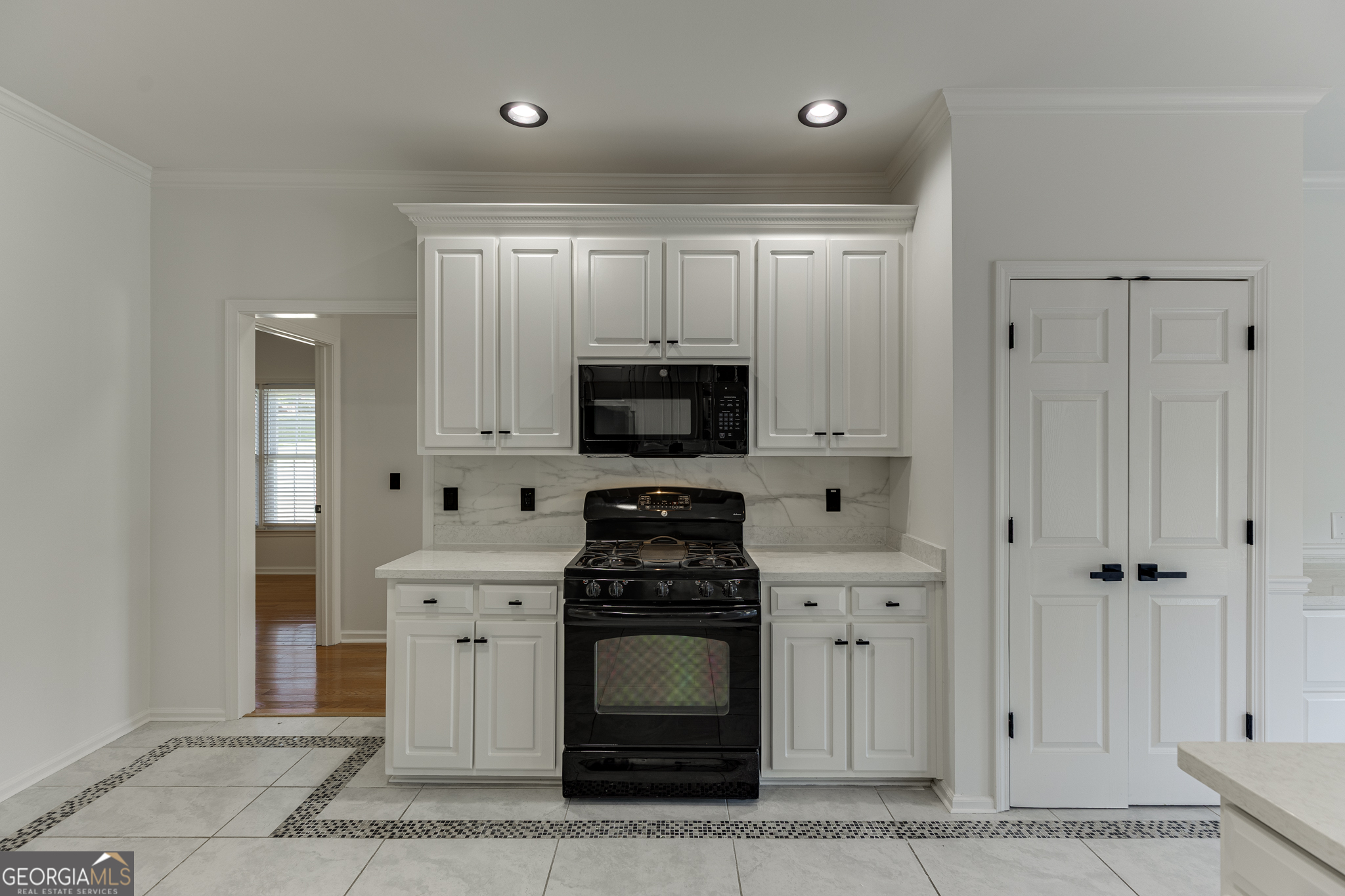 5821 Chalet Way Hoschton GA 30548