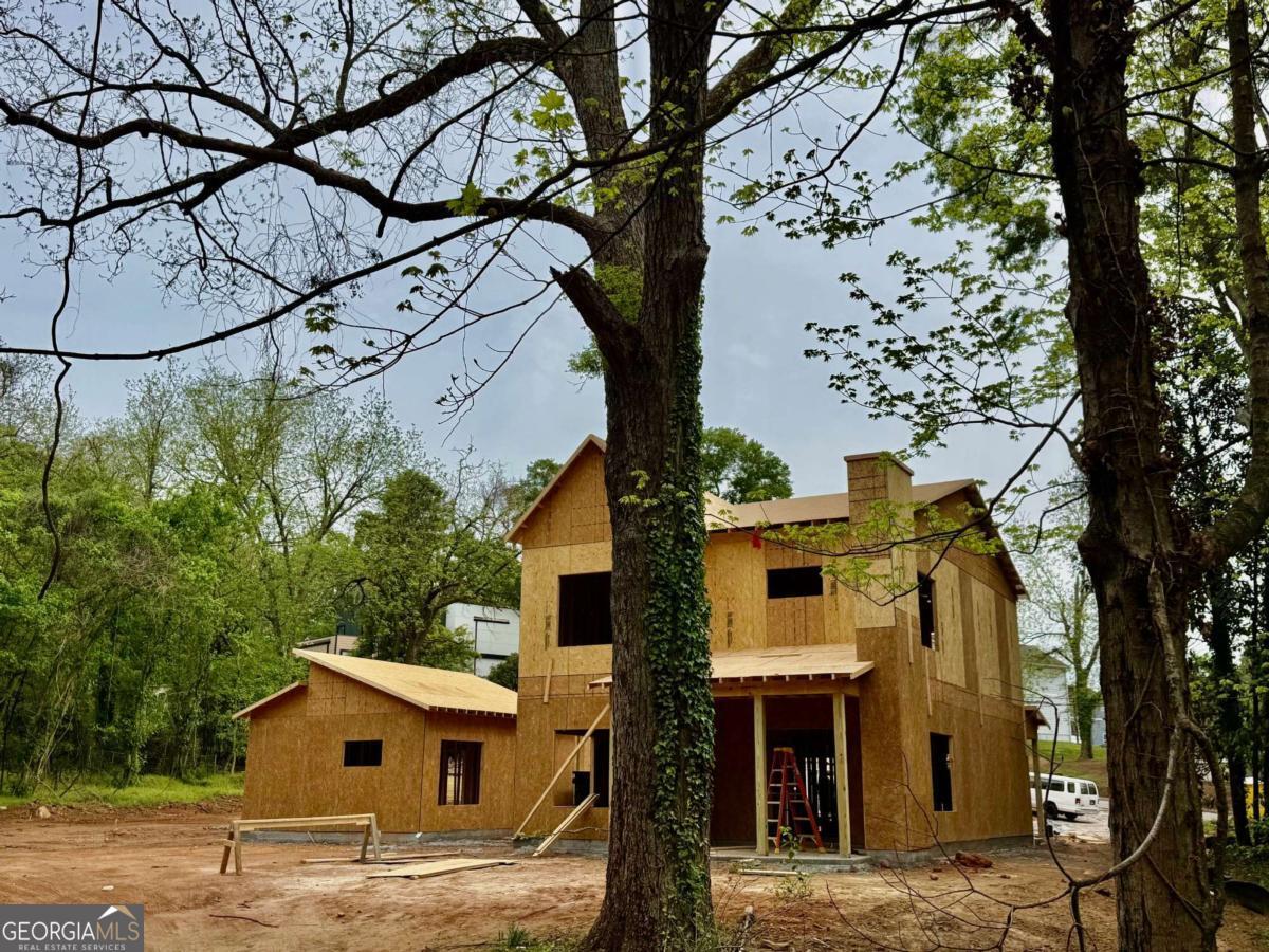 1447 Broad Athens GA 30601