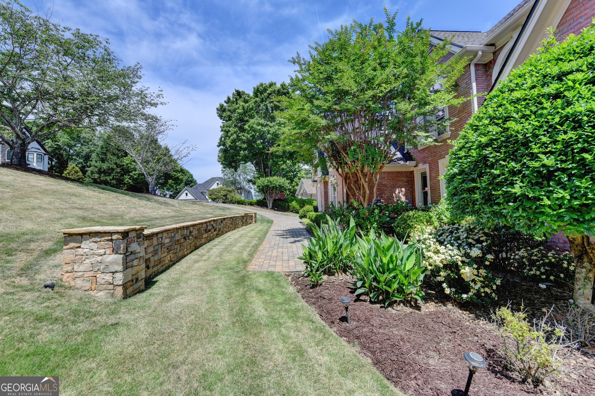 8360 Kenningston Way Duluth GA 30097