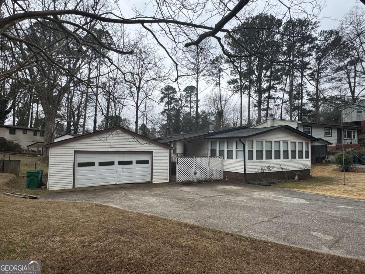 3029 Flamingo Drive Decatur GA 30033