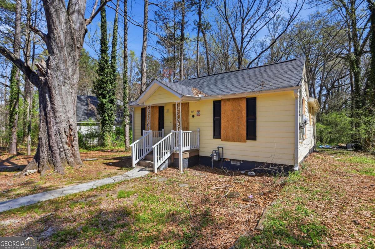 747 Gary Road NW Atlanta GA 30318