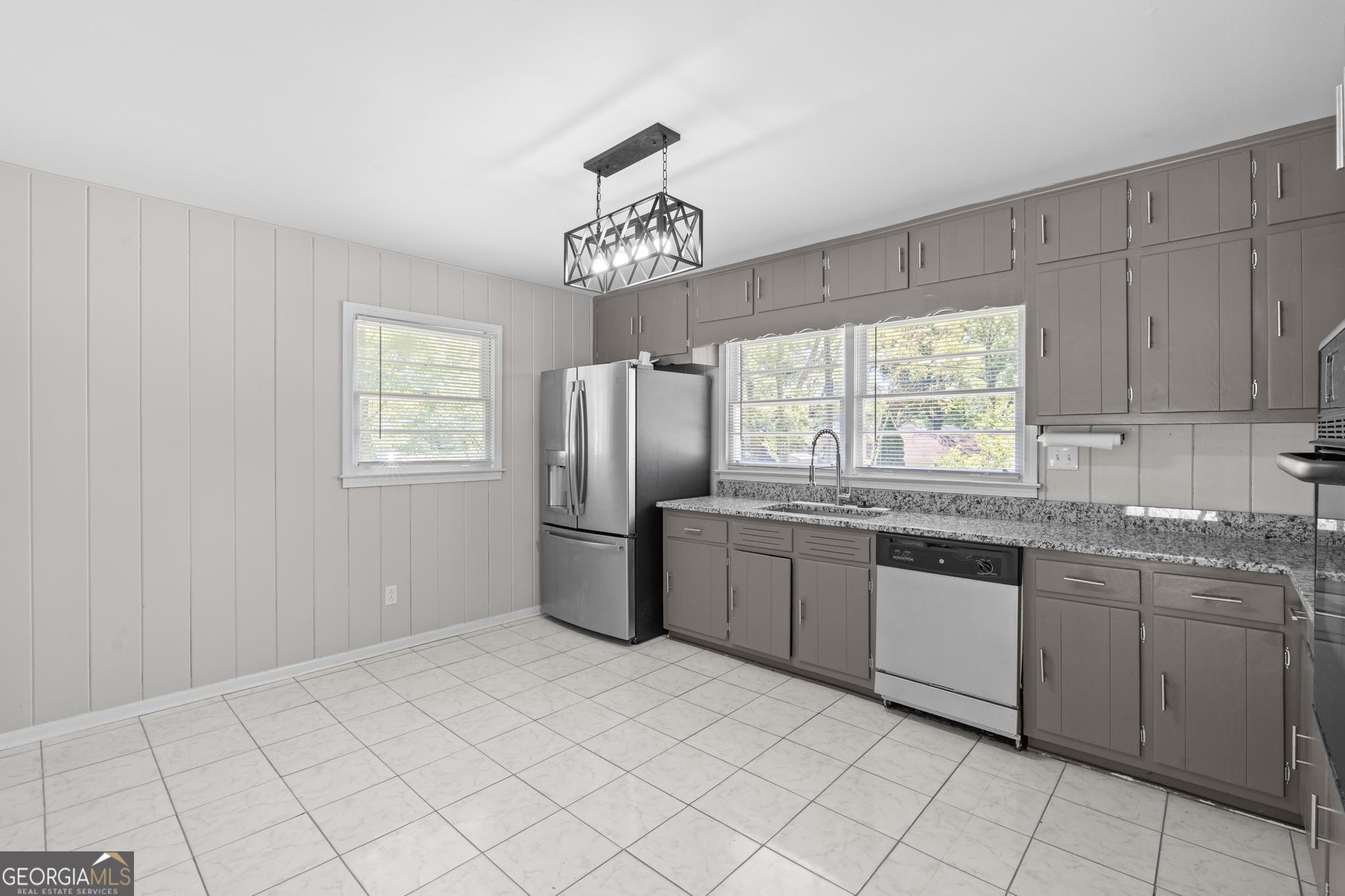 206 Evenview Circle Jonesboro GA 30236