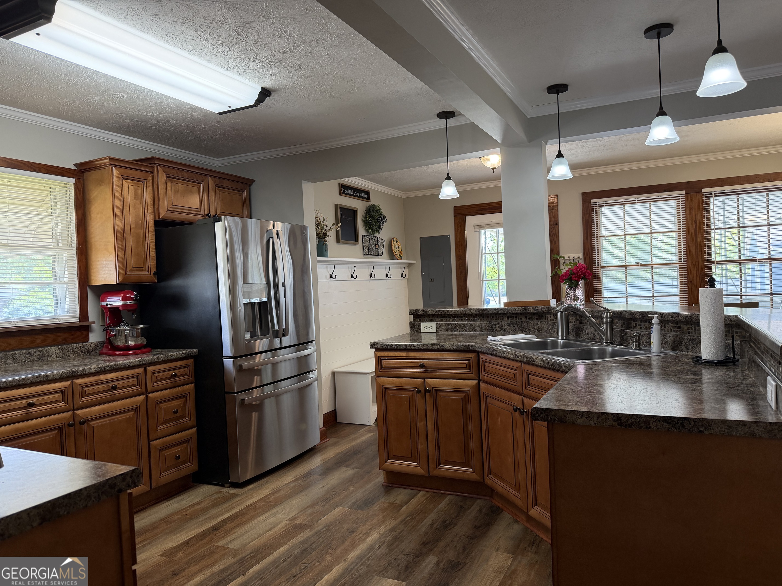 2 W Pearl Street Alamo GA 30411