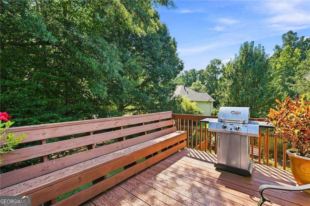 15 Yellowstone Drive Powder Springs GA 30127