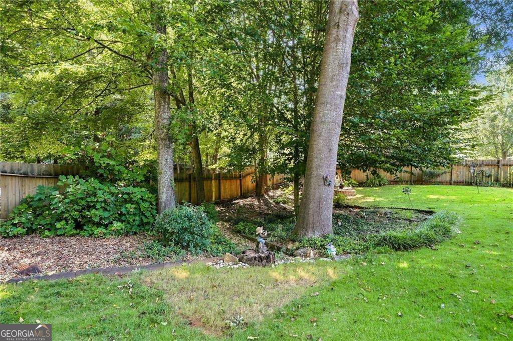15 Yellowstone Drive Powder Springs GA 30127