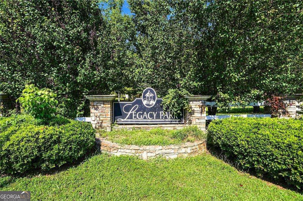15 Yellowstone Drive Powder Springs GA 30127