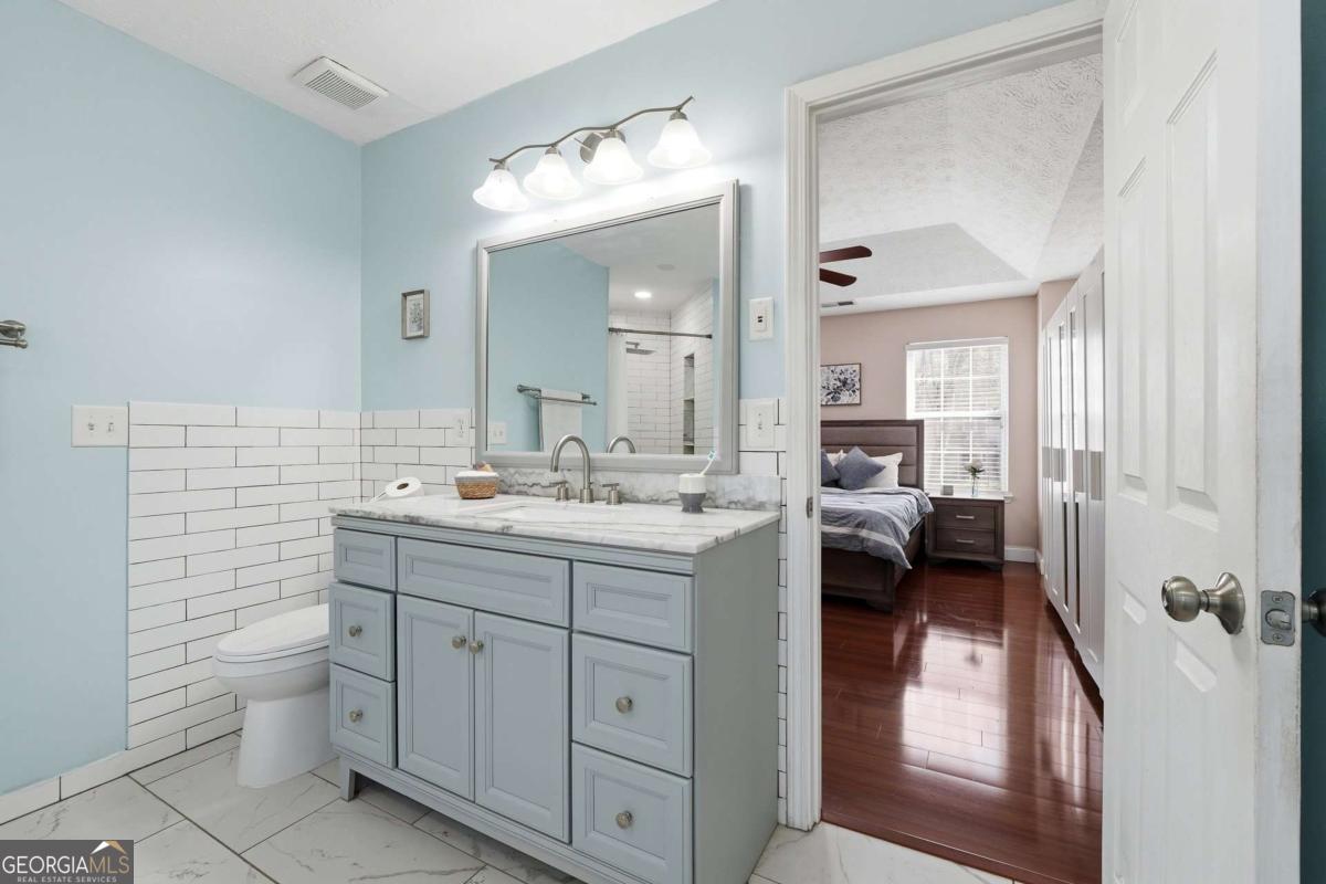 4643 Noah Overlook W Acworth GA 30101
