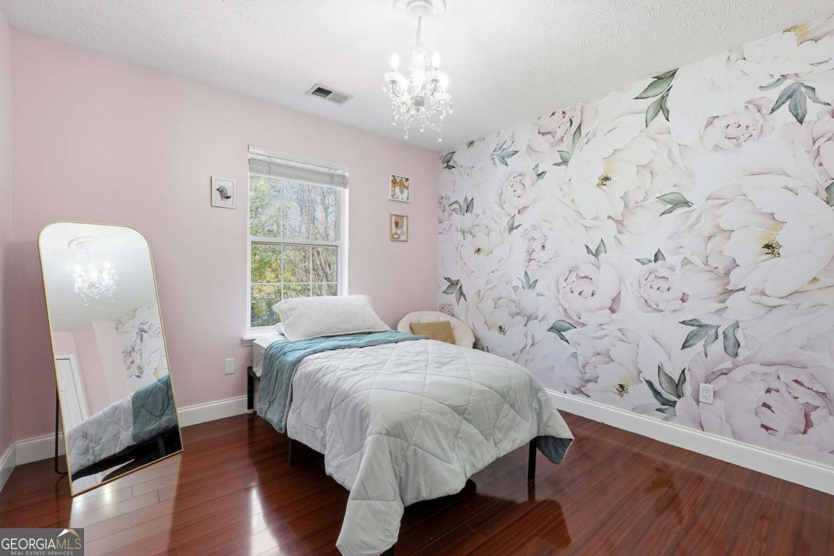 4643 Noah Overlook W Acworth GA 30101