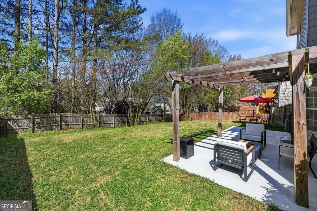 4643 Noah Overlook W Acworth GA 30101