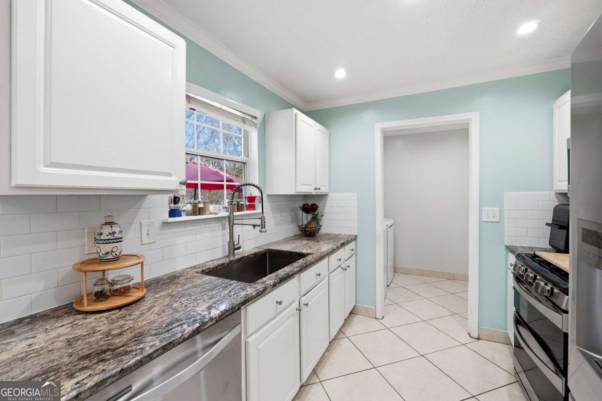 4643 Noah Overlook W Acworth GA 30101
