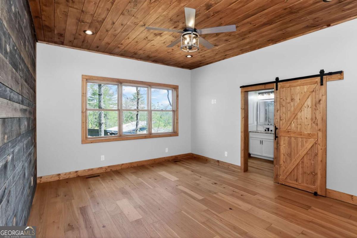 95 Sapulpa Court Ellijay GA 30540