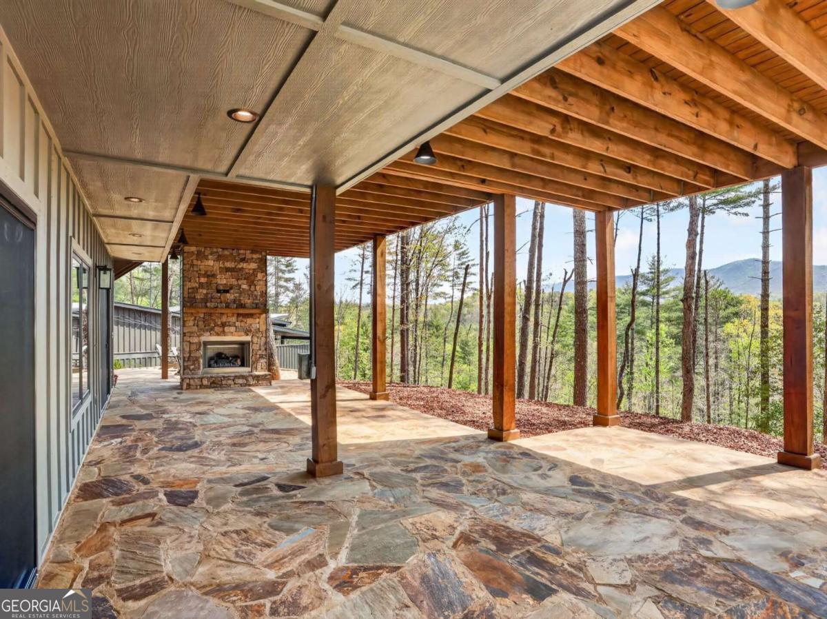 95 Sapulpa Court Ellijay GA 30540