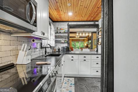 239 Shakespeare Drive Clayton GA 30525