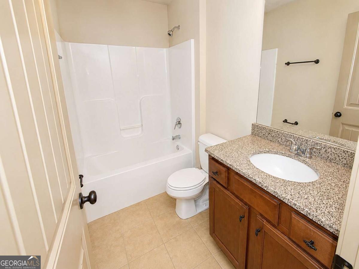 1321 Azalea Brook Drive Lawrenceville GA 30043