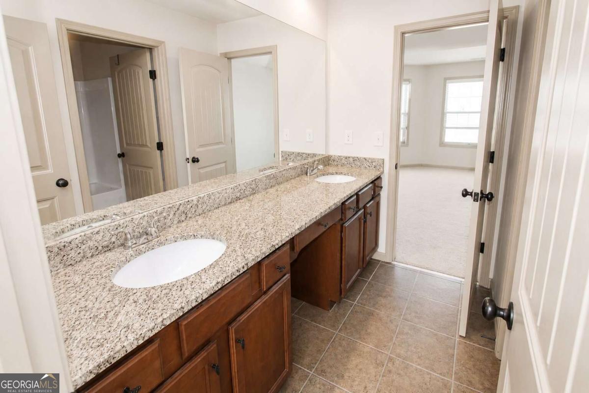 1321 Azalea Brook Drive Lawrenceville GA 30043