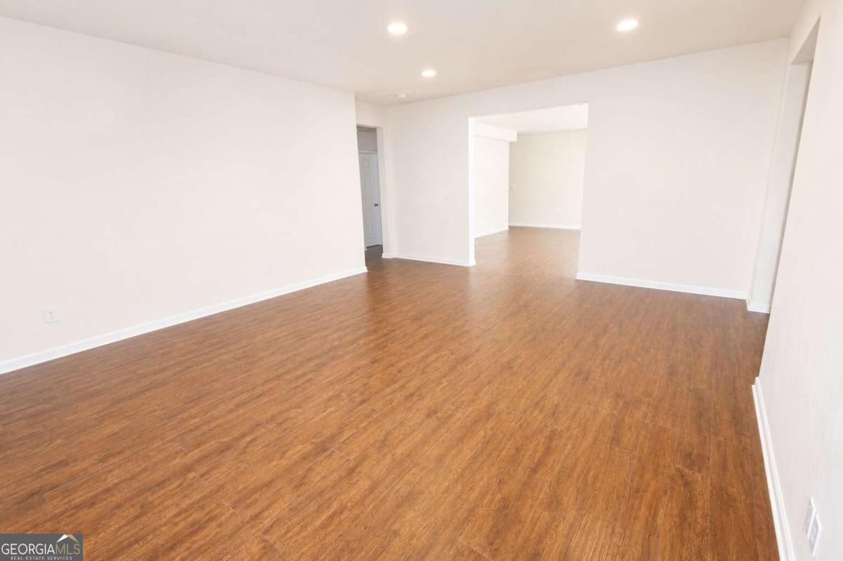 1321 Azalea Brook Drive Lawrenceville GA 30043
