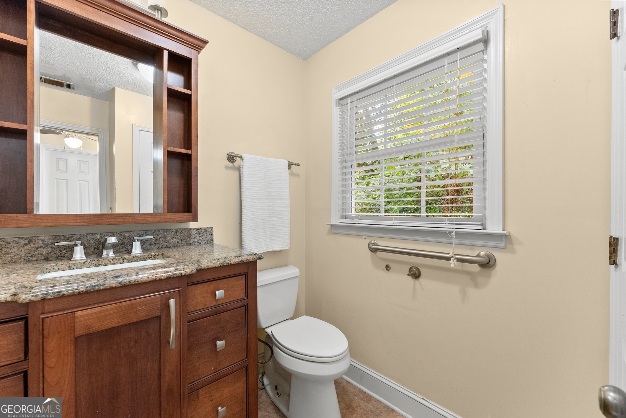 670 Harbor Cove NW Gainesville GA 30501