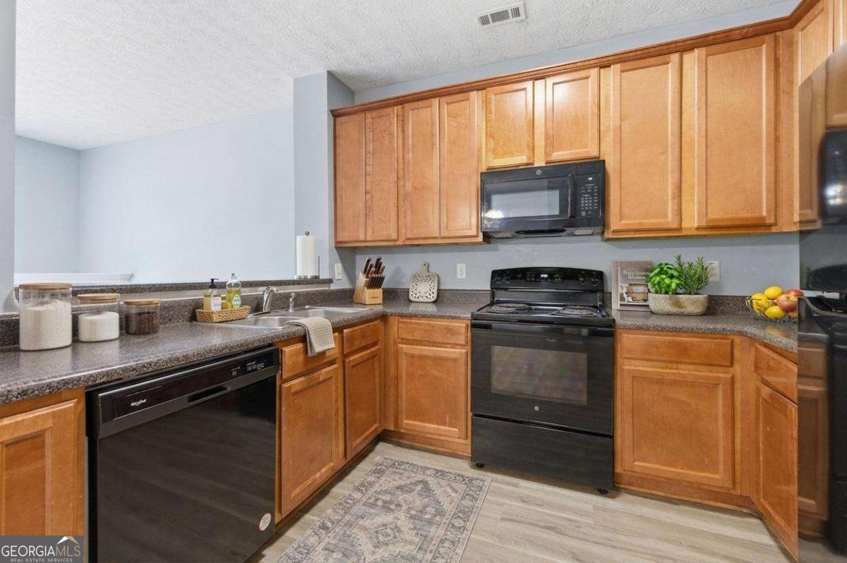 4137 High Park Terrace Atlanta GA 30344