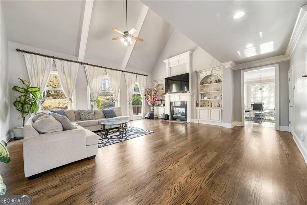 585 Settles Brook Court Suwanee GA 30024