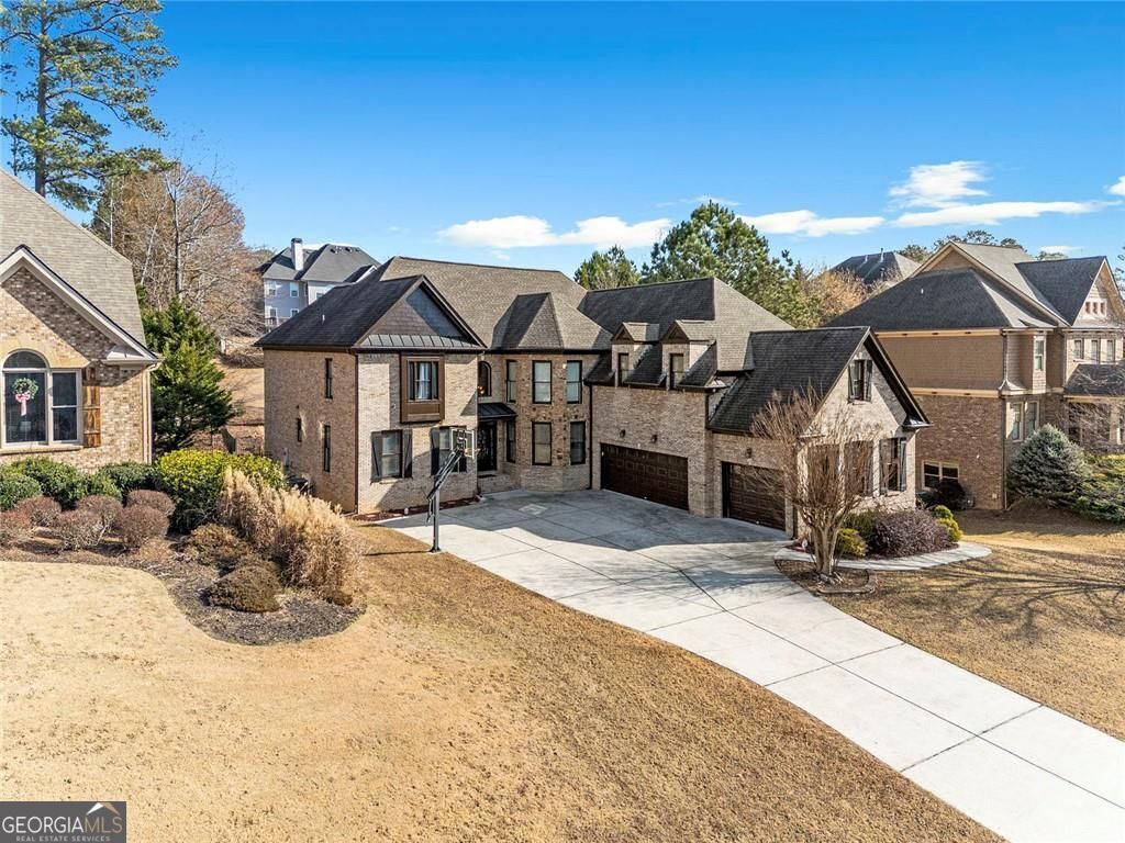 585 Settles Brook Court Suwanee GA 30024