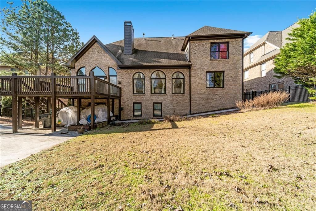 585 Settles Brook Court Suwanee GA 30024