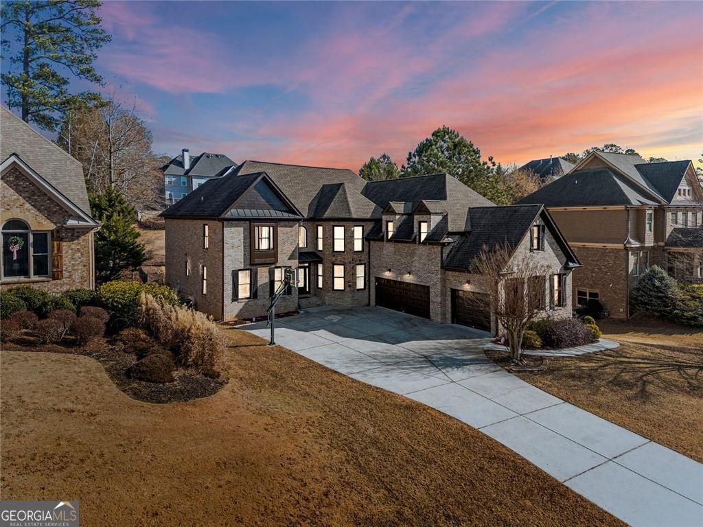 585 Settles Brook Court Suwanee GA 30024