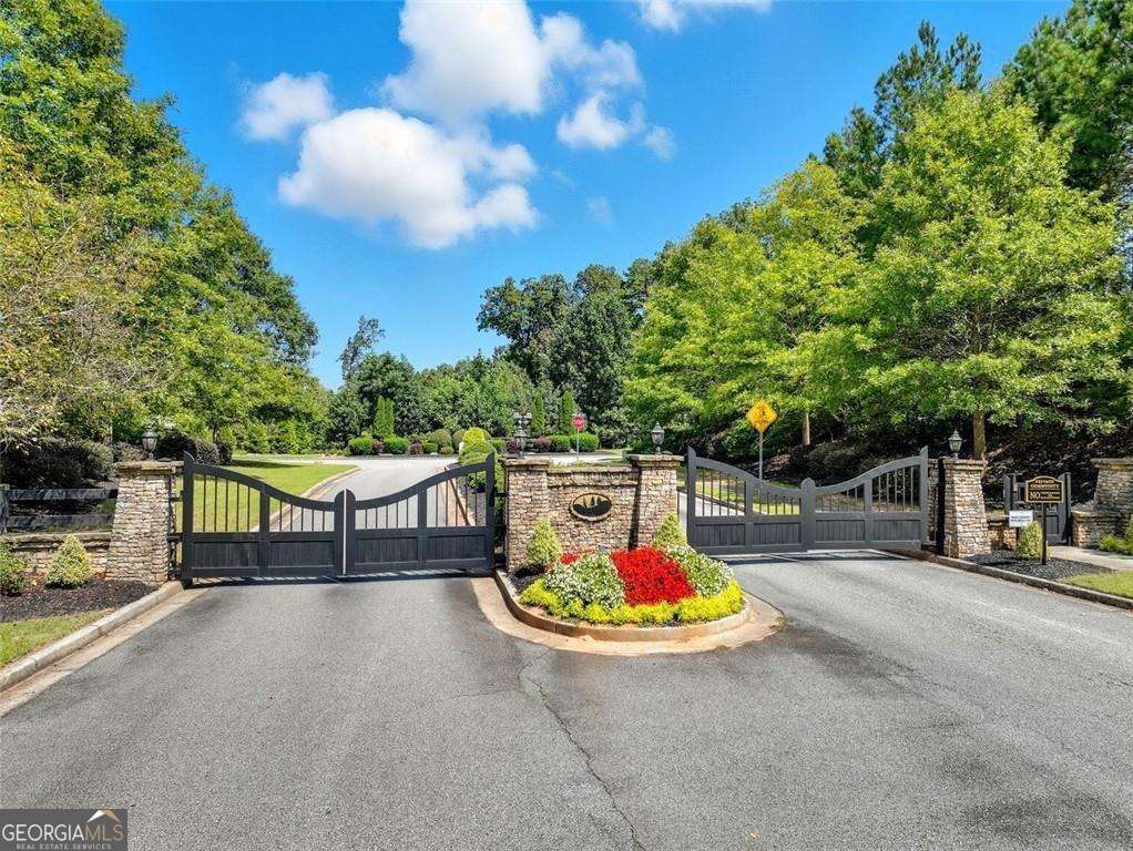 7410 Crestline Drive Dawsonville GA 30534