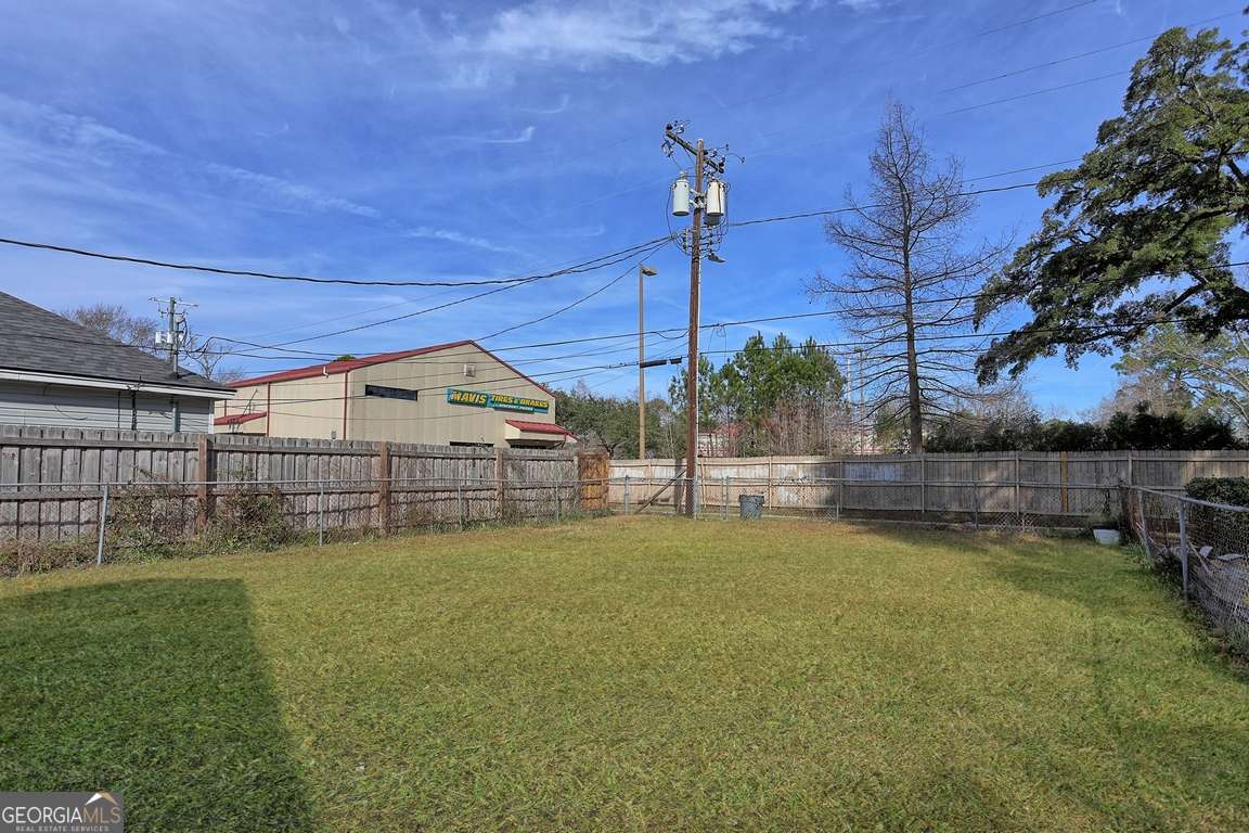 1114 E 59th Street Savannah GA 31404