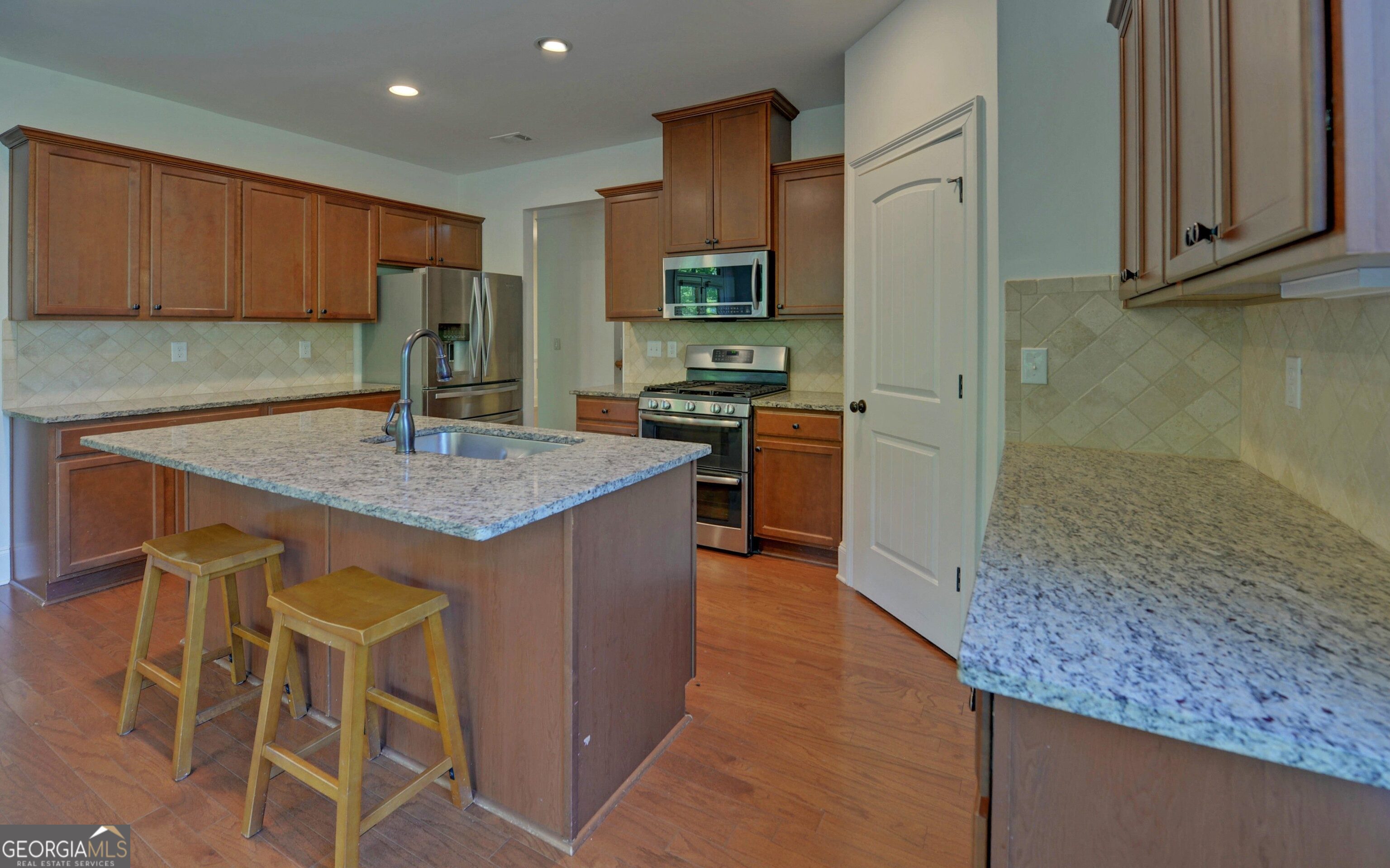 255 Abbington Way Clarkesville GA 30523