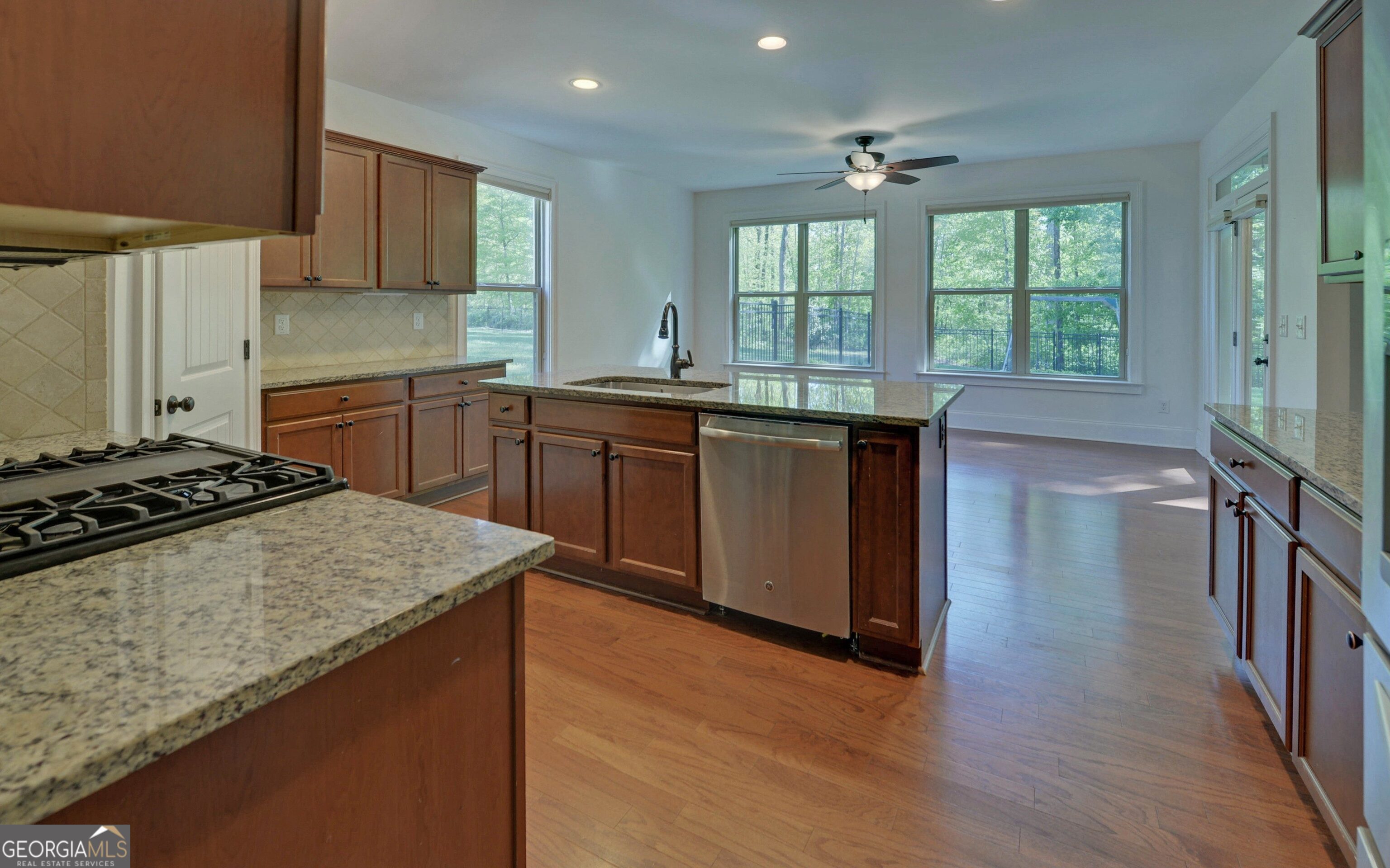 255 Abbington Way Clarkesville GA 30523