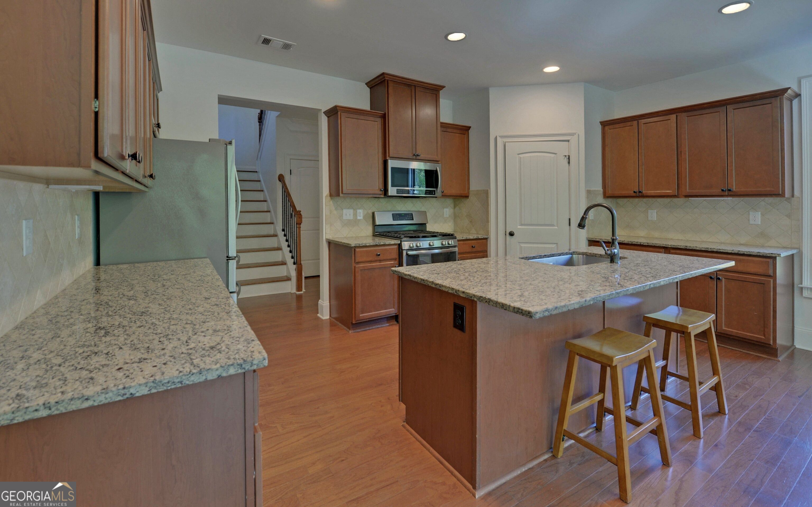 255 Abbington Way Clarkesville GA 30523
