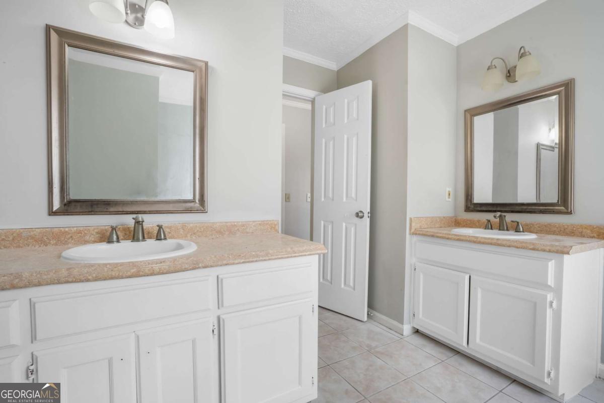 458 Stonebridge Court Stone Mountain GA 30083