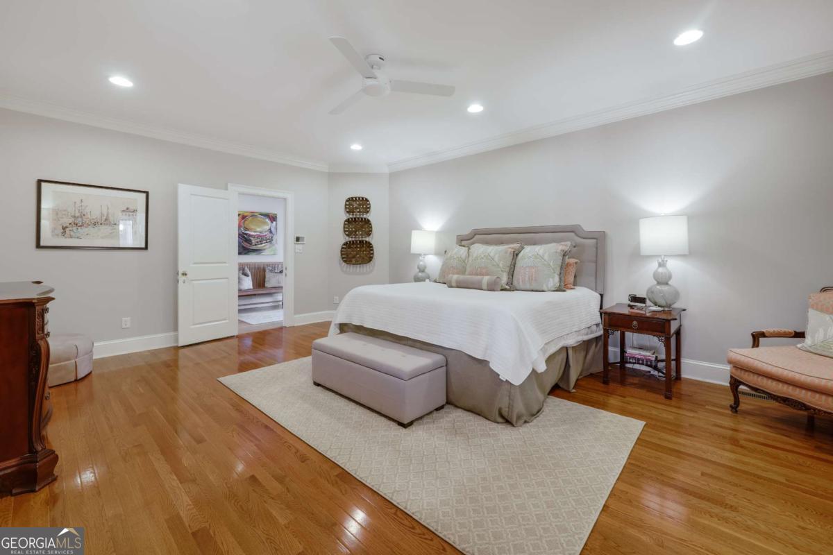 577 Cloverhurst Avenue Athens GA 30606