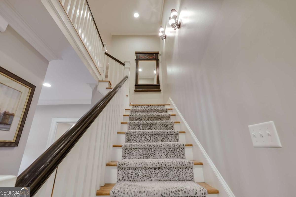 577 Cloverhurst Avenue Athens GA 30606