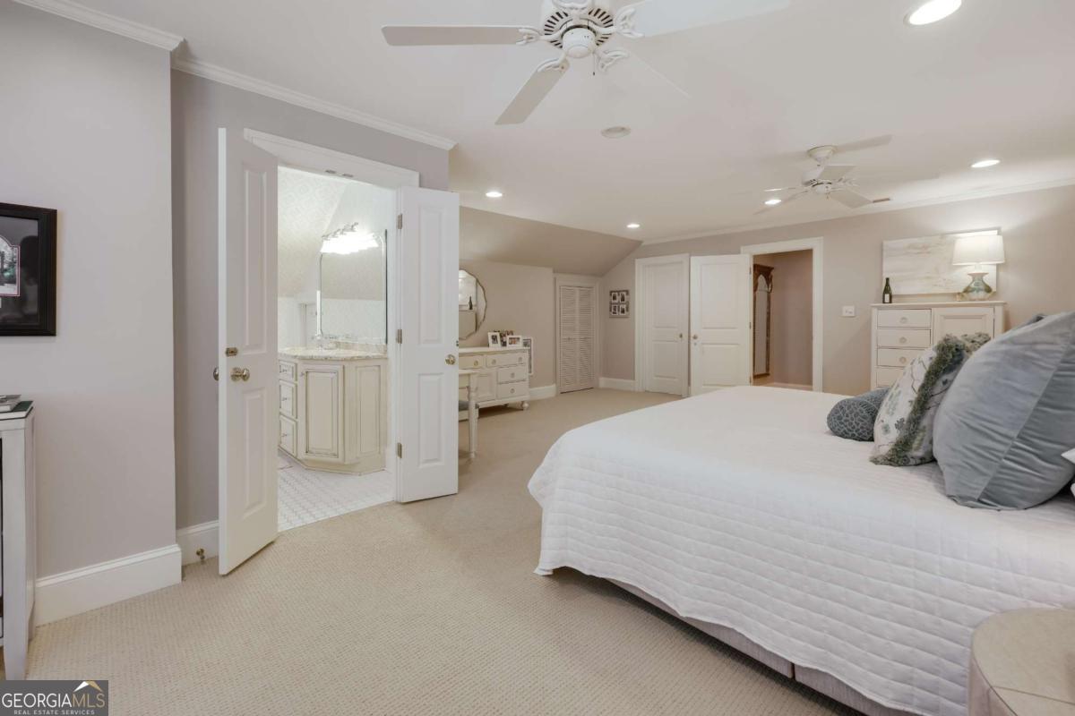 577 Cloverhurst Avenue Athens GA 30606