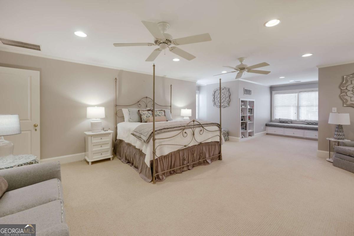 577 Cloverhurst Avenue Athens GA 30606