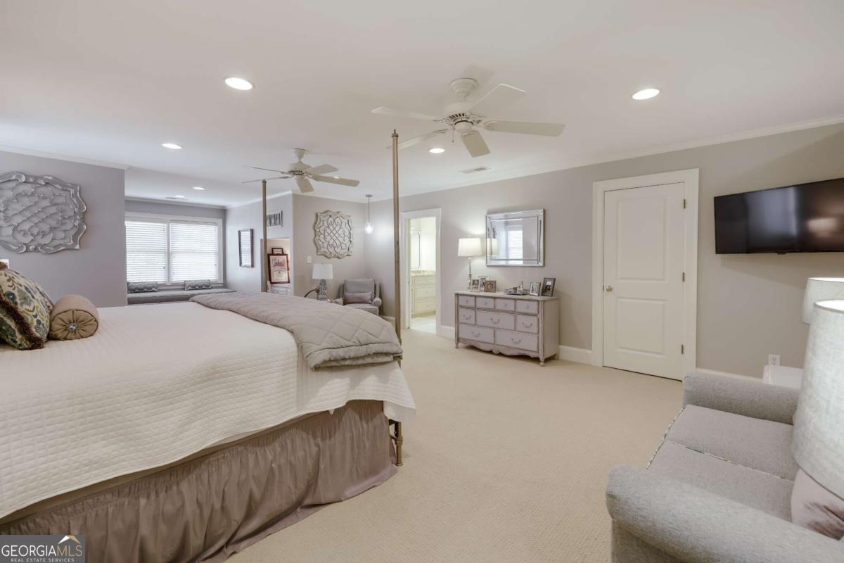 577 Cloverhurst Avenue Athens GA 30606