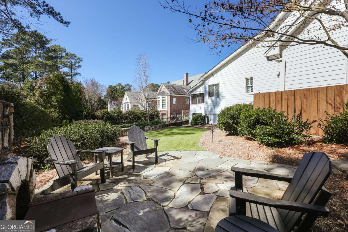 577 Cloverhurst Avenue Athens GA 30606
