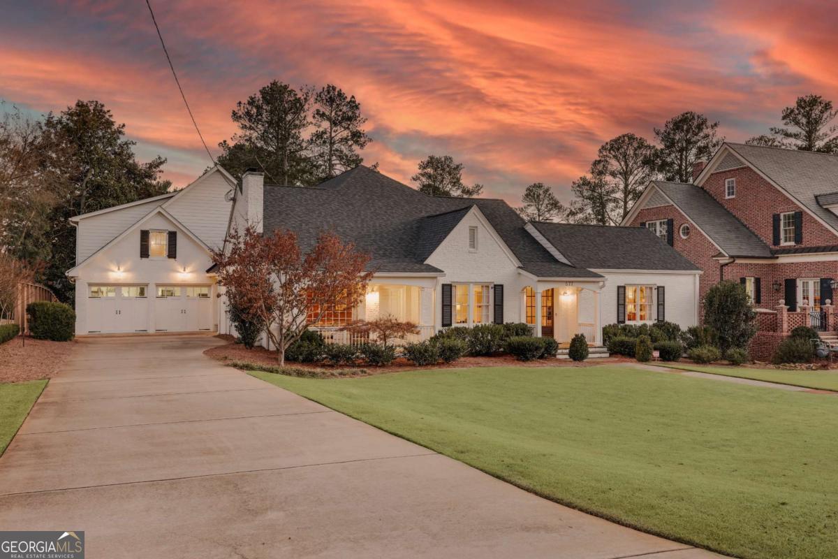 577 Cloverhurst Avenue Athens GA 30606