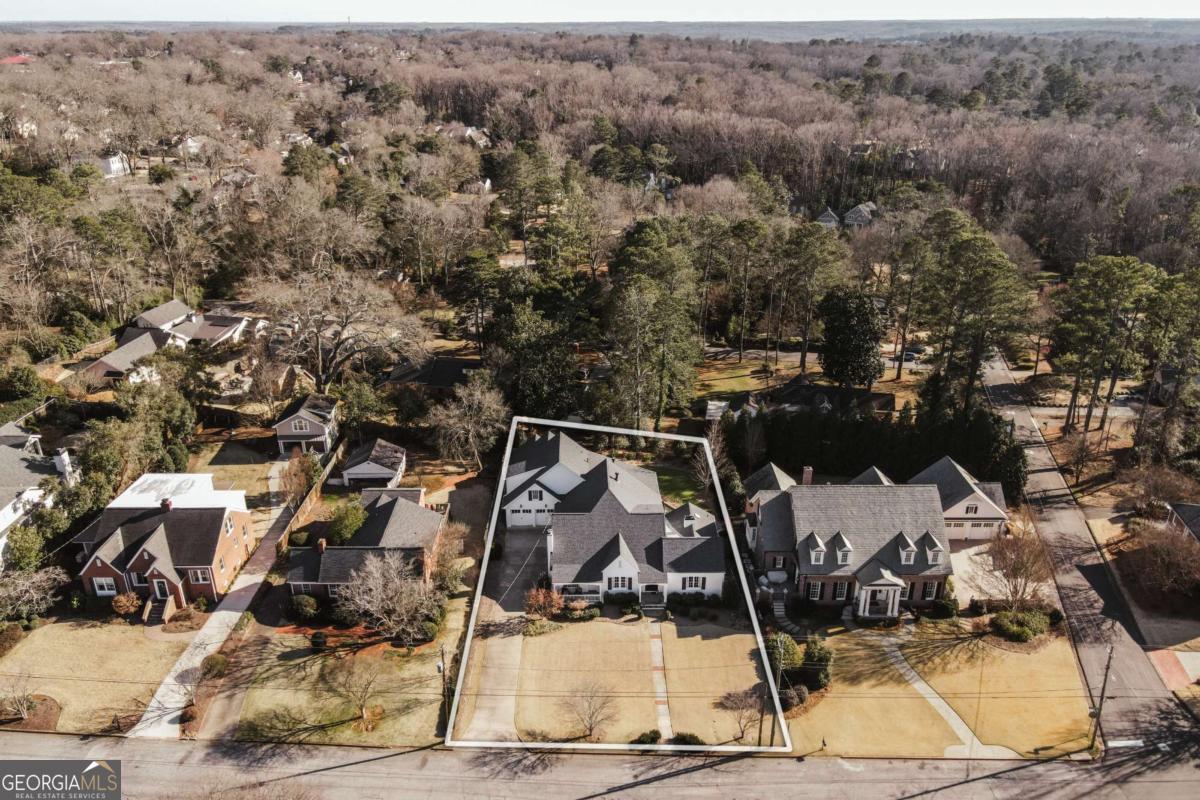577 Cloverhurst Avenue Athens GA 30606