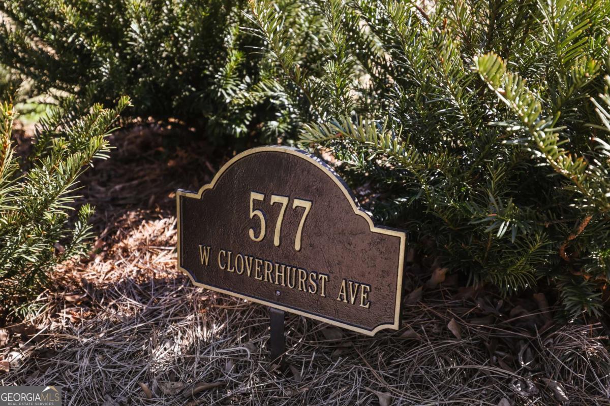 577 Cloverhurst Avenue Athens GA 30606