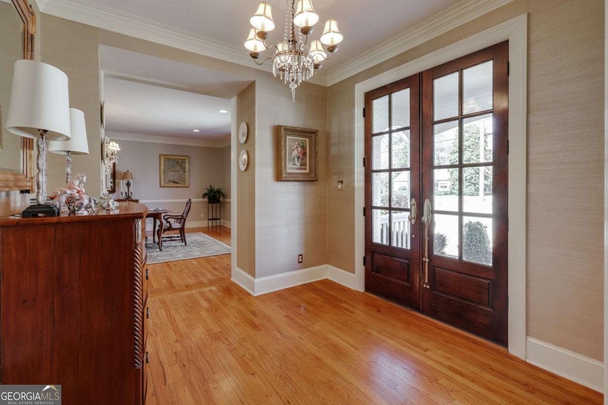 577 Cloverhurst Avenue Athens GA 30606