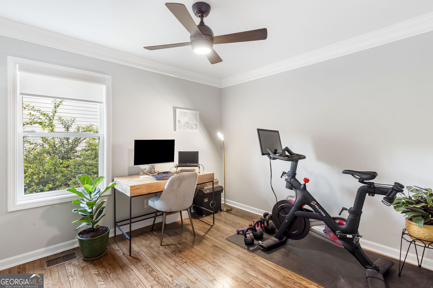 1840 Woodland Hills Avenue NW Atlanta GA 30318