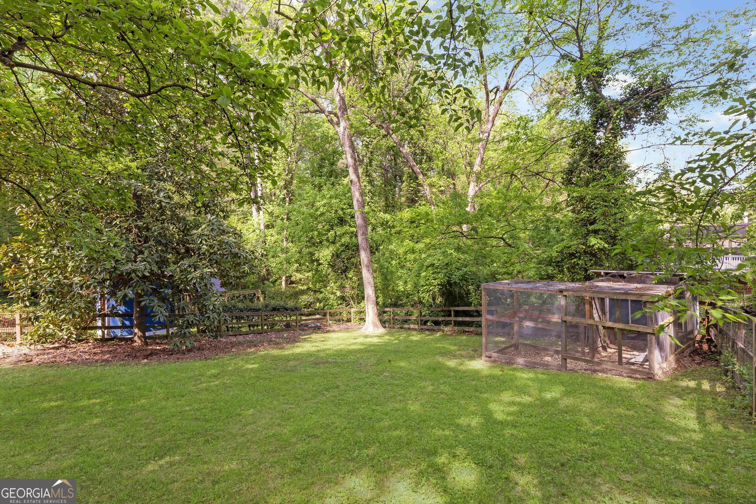 1840 Woodland Hills Avenue NW Atlanta GA 30318