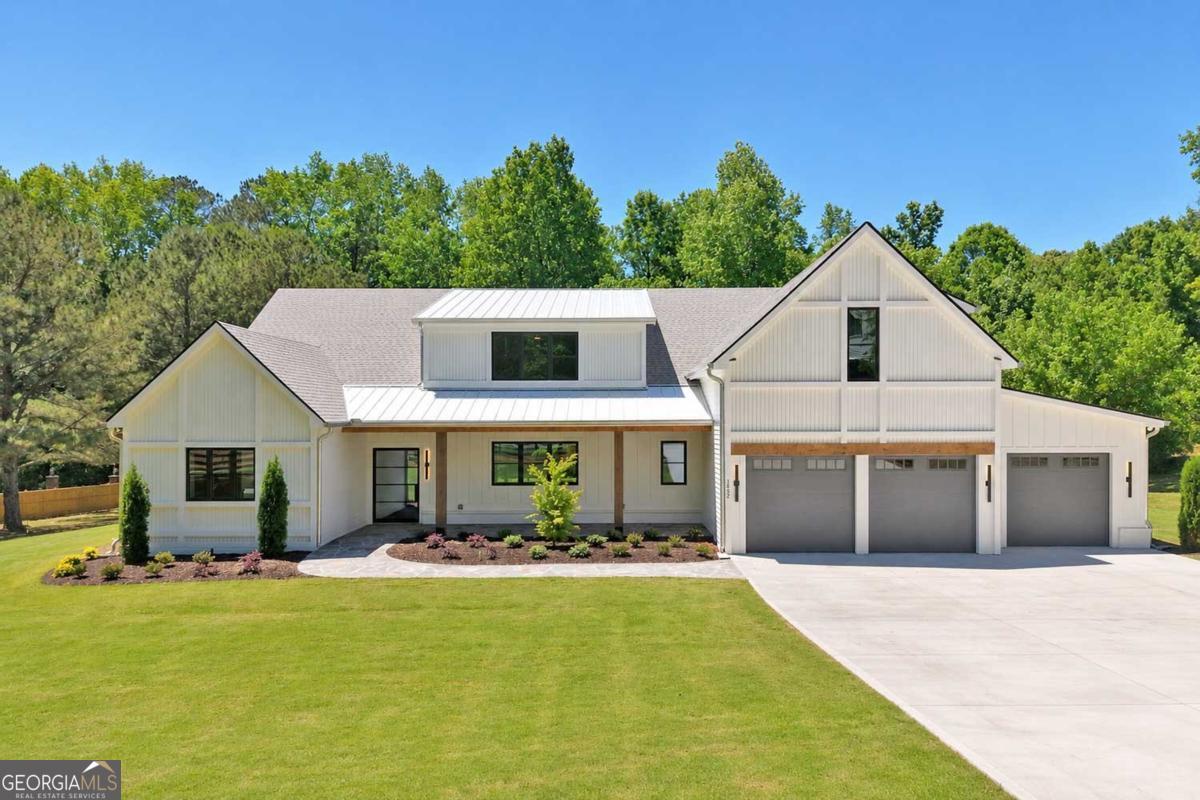 1452 Rucker Circle Woodstock GA 30188