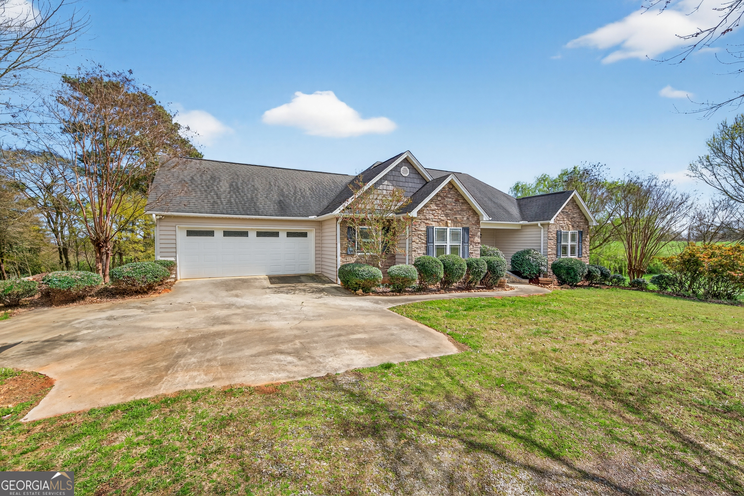 1211 Parham Town Road Bowman GA 30624