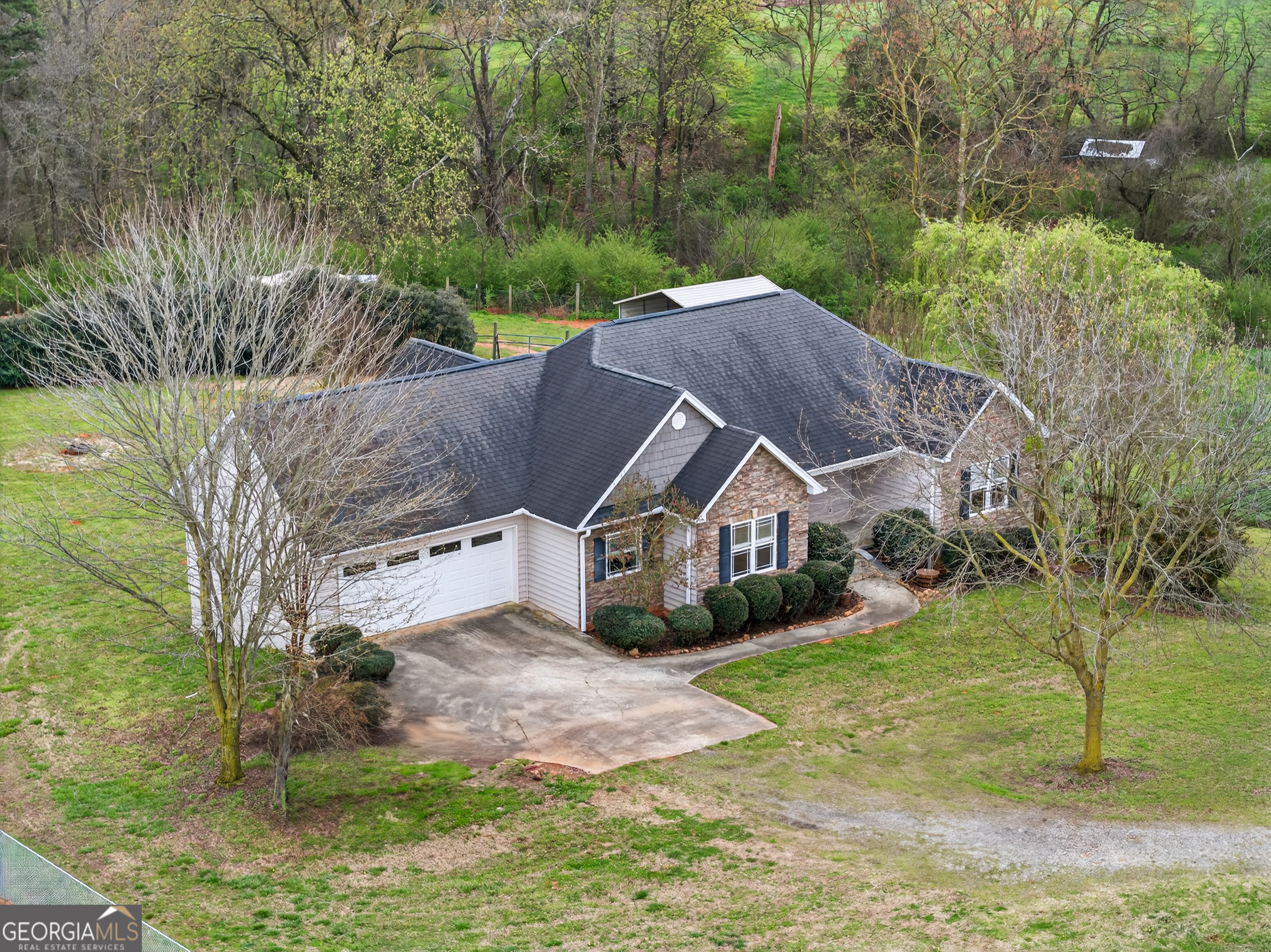 1211 Parham Town Road Bowman GA 30624