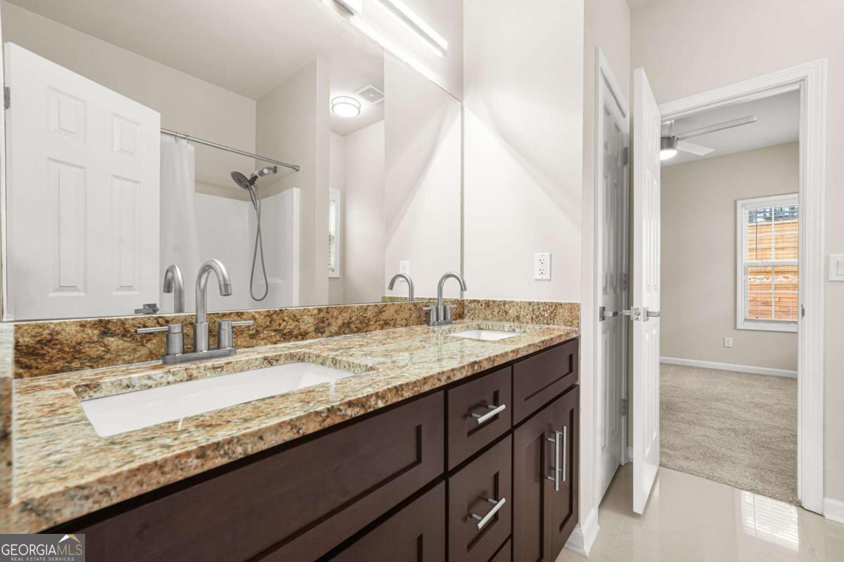1564 Ember Oaks Circle Powder Springs GA 30127