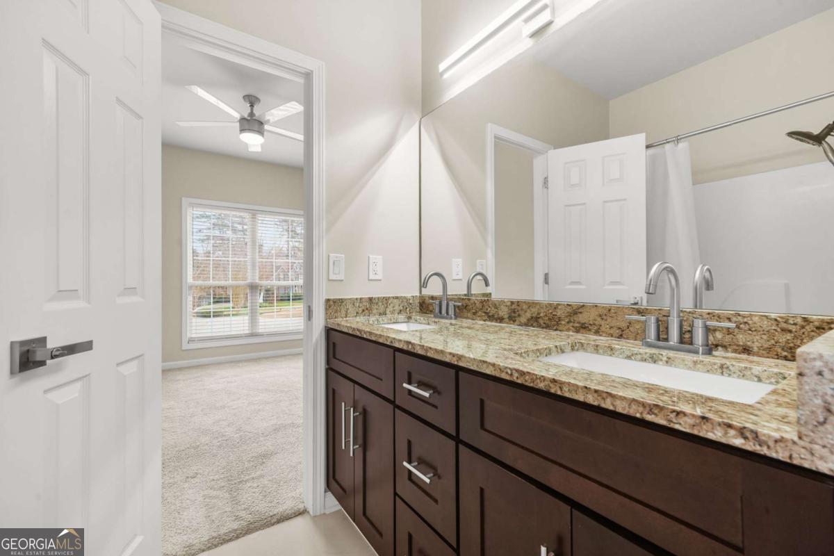 1564 Ember Oaks Circle Powder Springs GA 30127