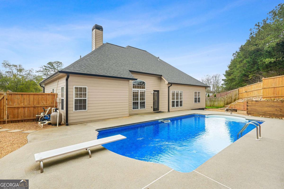 1564 Ember Oaks Circle Powder Springs GA 30127